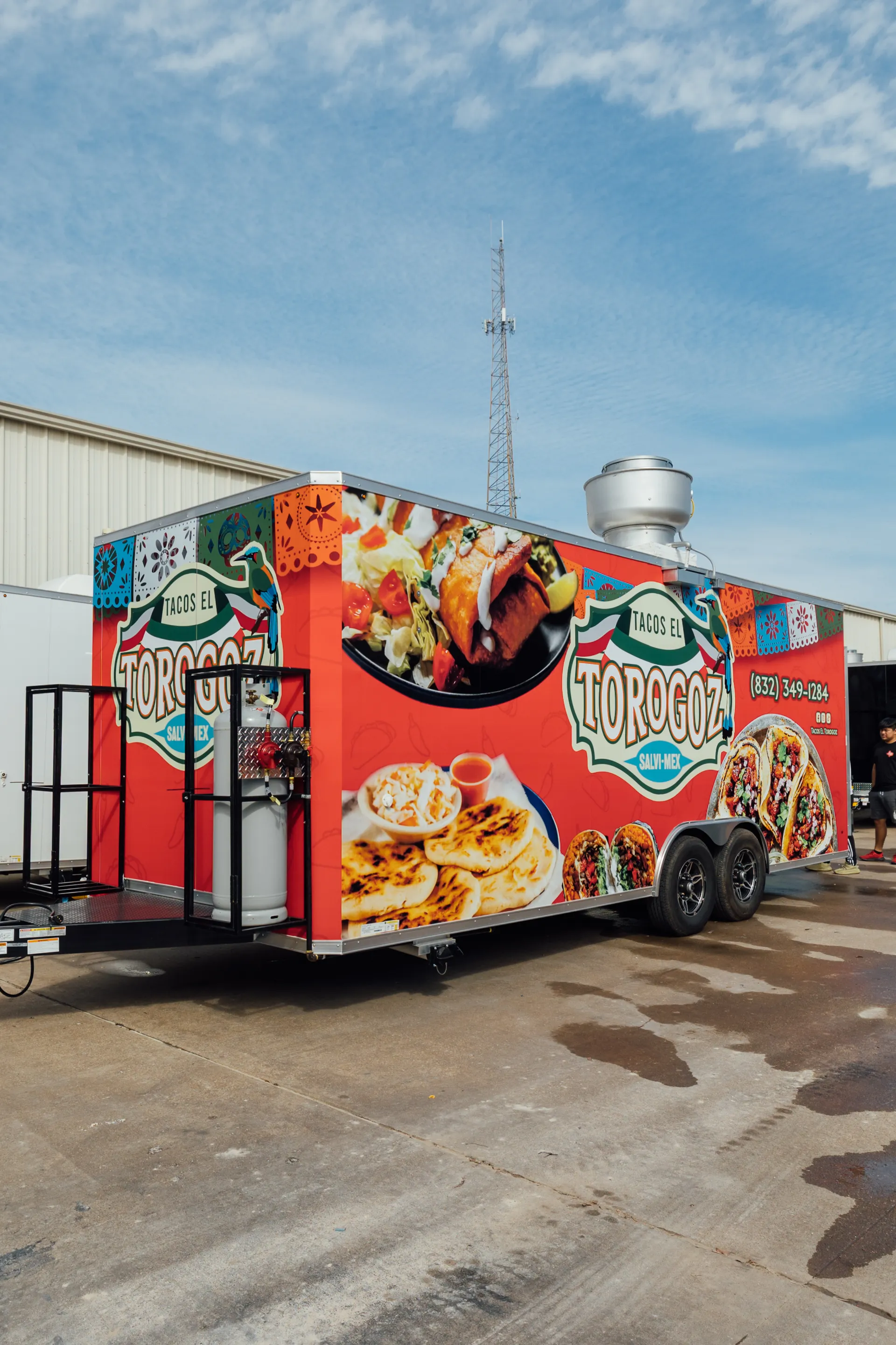 Thinking Of Opening A Restaurant? Try A Food Truck First!