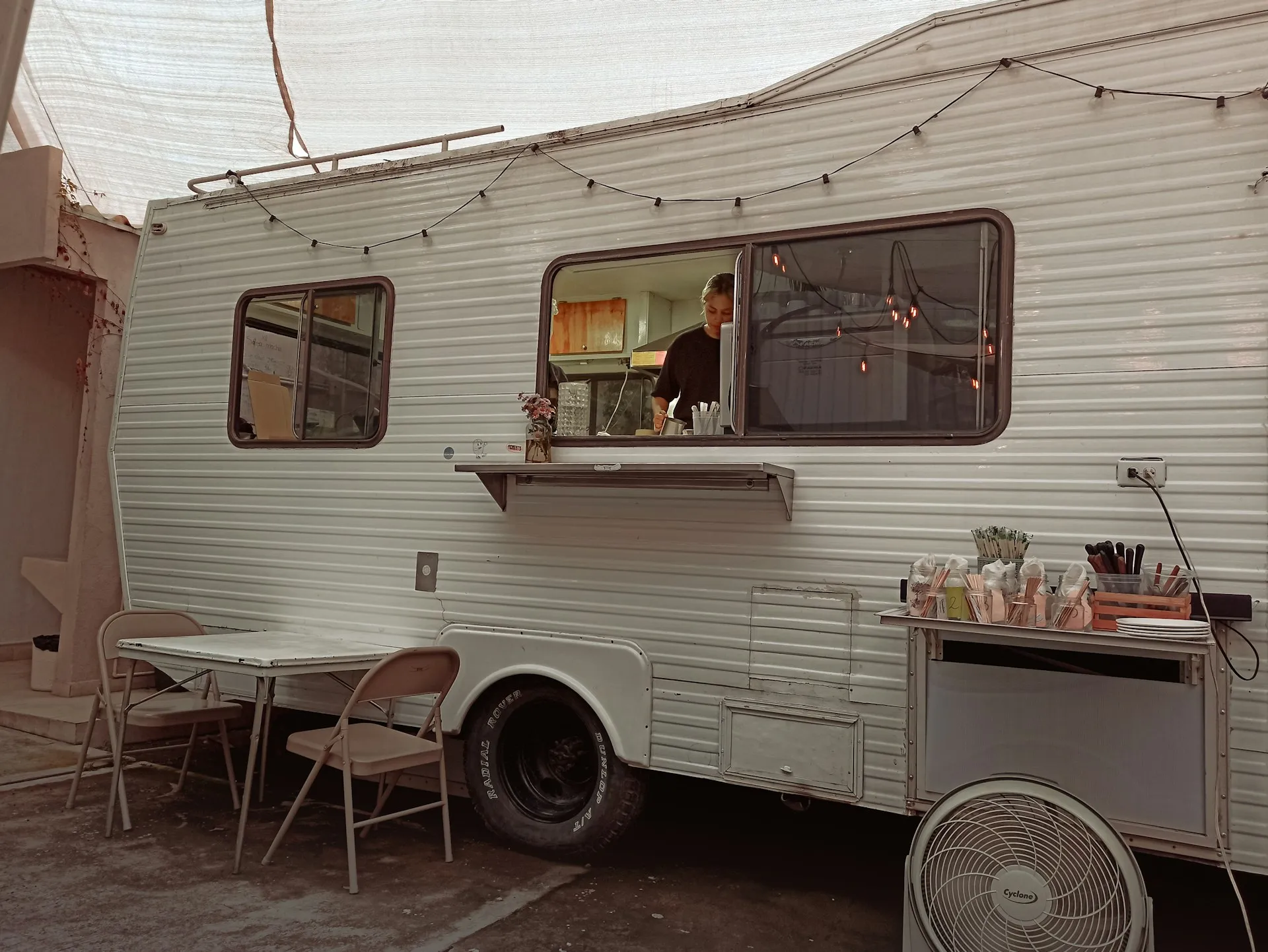Steps to Convert a Van into a Fully-Functional Food Truck