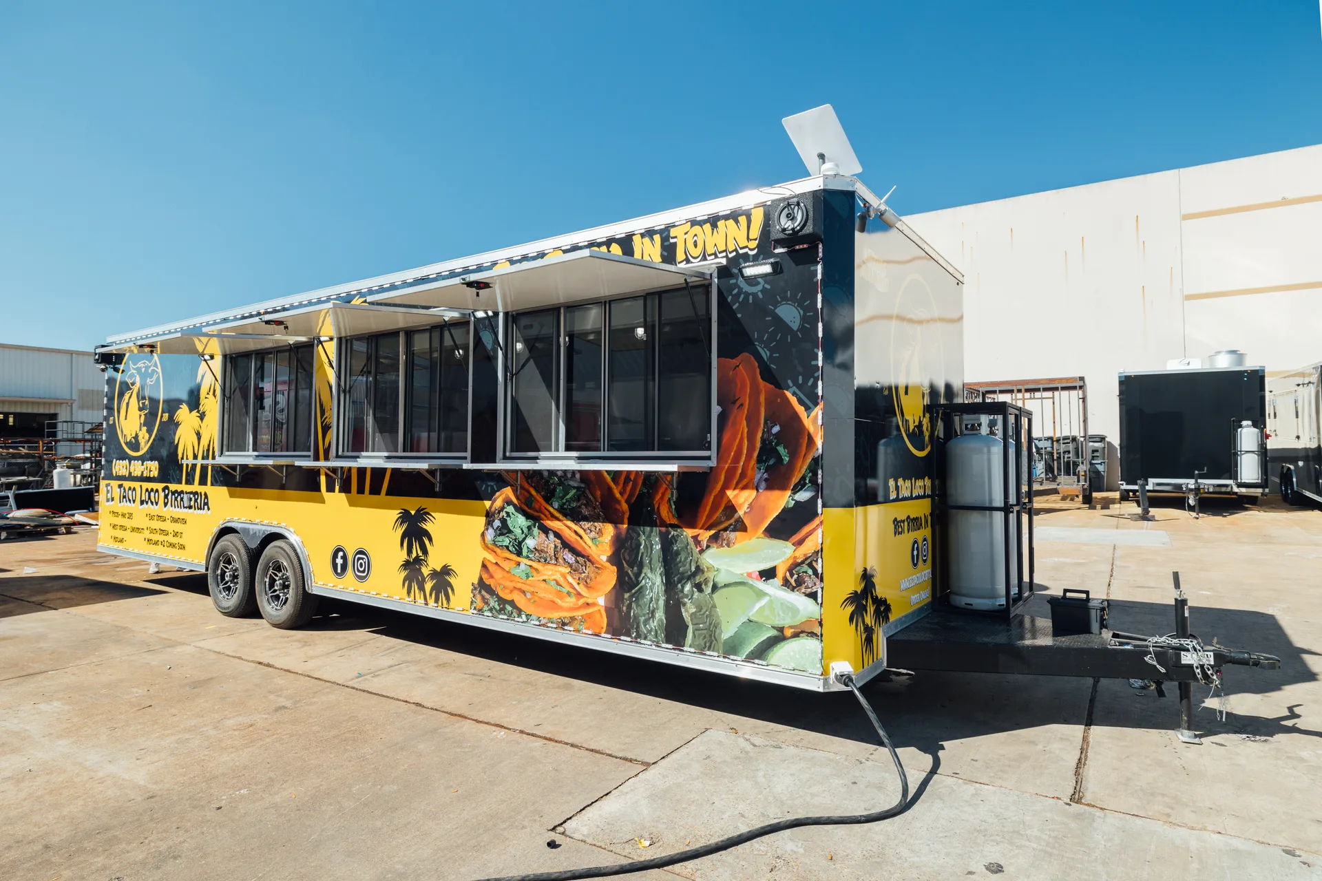 El Taco Loco — Rear View