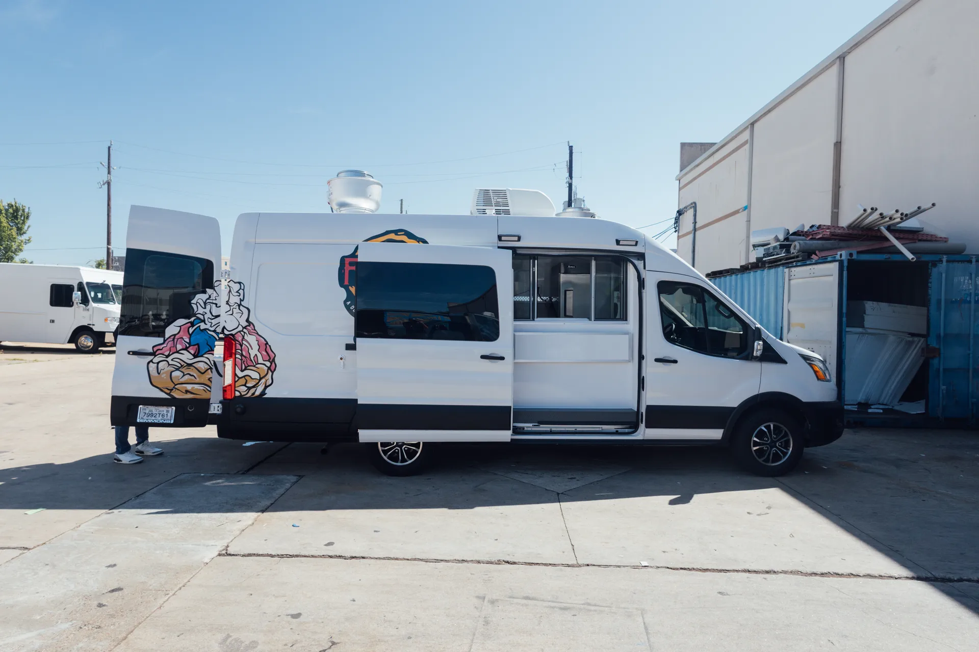 Ford Transit — Rear View